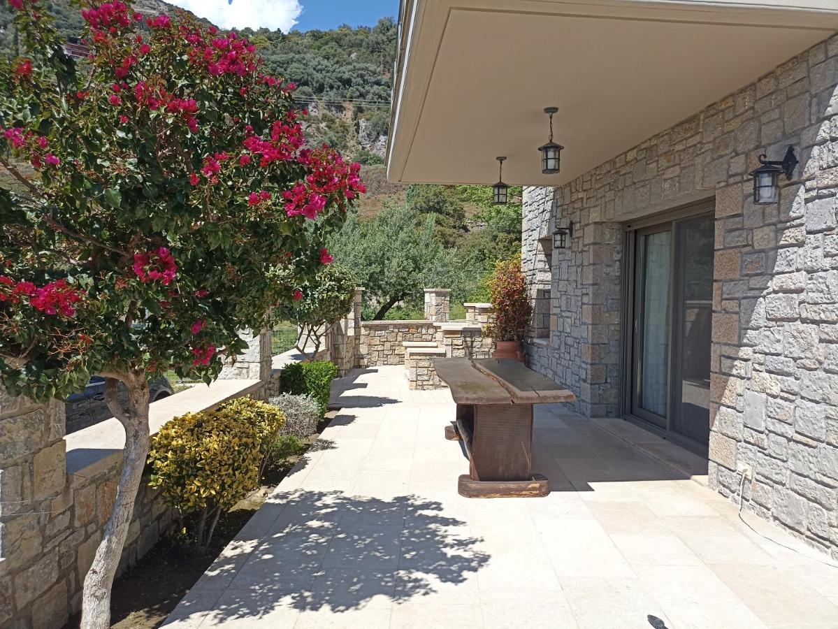 Seaside Retreat House Villa Paralia Sergoulas Bagian luar foto