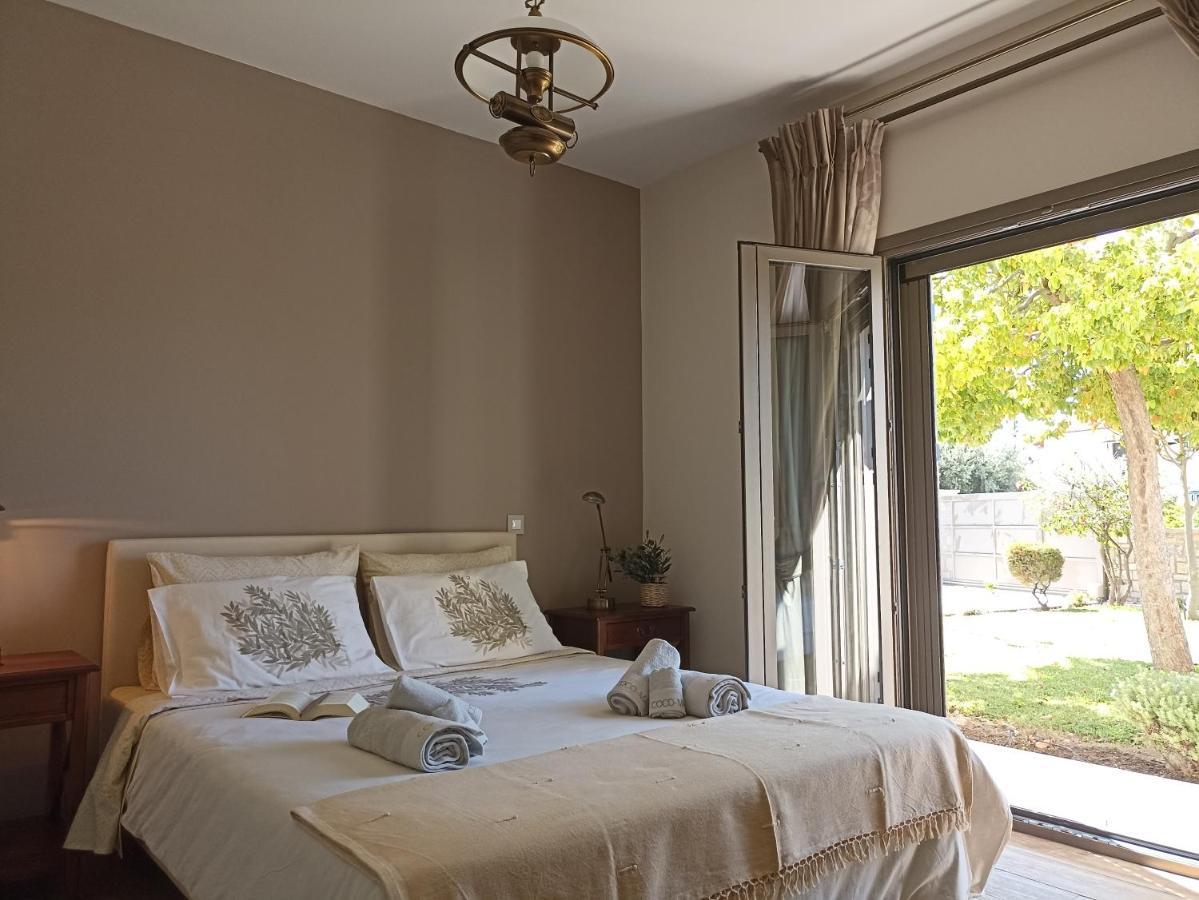 Seaside Retreat House Villa Paralia Sergoulas Bagian luar foto