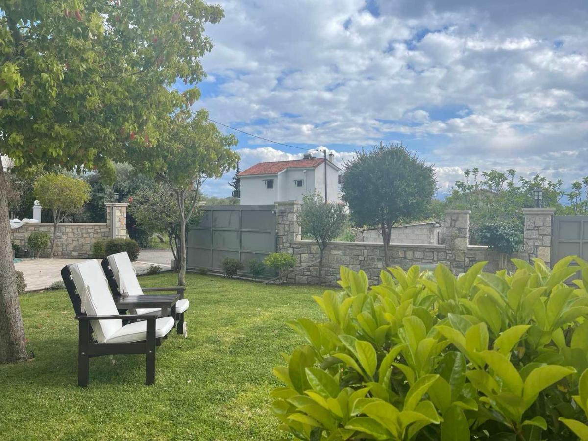 Seaside Retreat House Villa Paralia Sergoulas Bagian luar foto